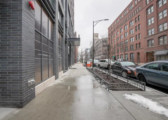 Apartment W Loop 1br W Gym Pool Nr Fulton Mkt Chi-289 Chicago